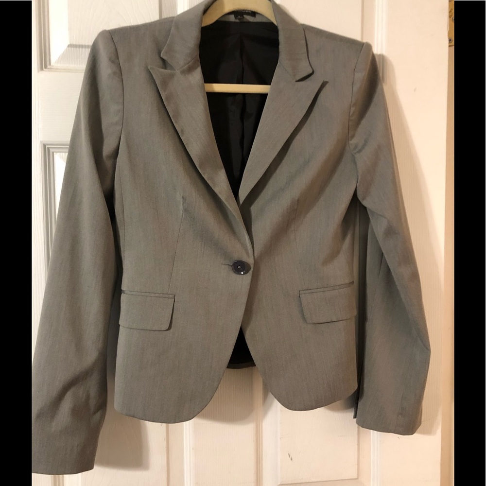 Express women’s blazer size 6